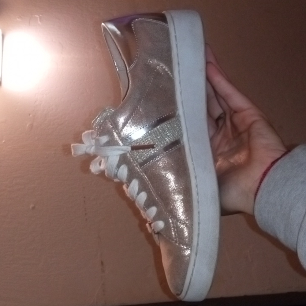 Michael Kors Shoes - Picture 3 of 3